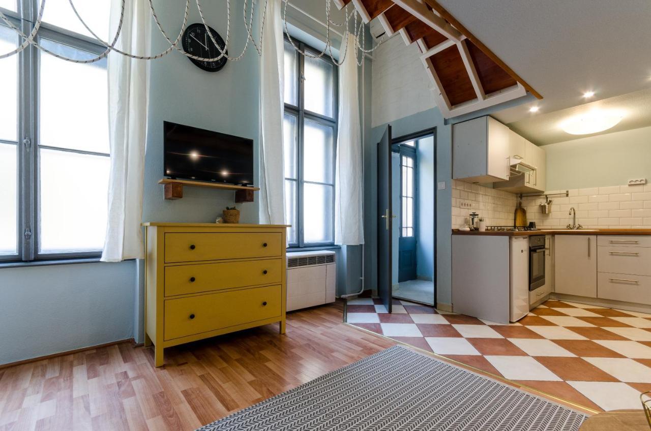 Paulay'S Studio Apartment In The City Center. บูดาเปสต์ ภายนอก รูปภาพ
