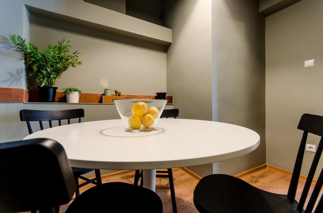 Paulay'S Studio Apartment In The City Center. บูดาเปสต์ ภายนอก รูปภาพ